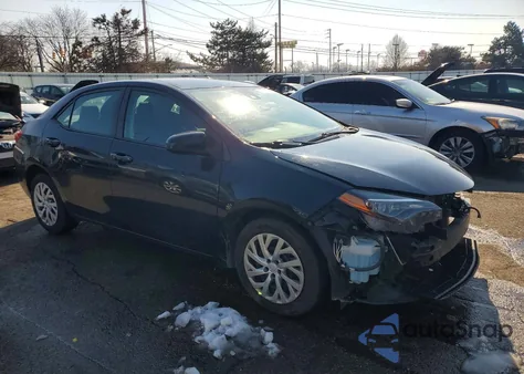 2019 Toyota Corolla L z USA, uszkodzony, nr VIN 2T1BURHE9KC147539